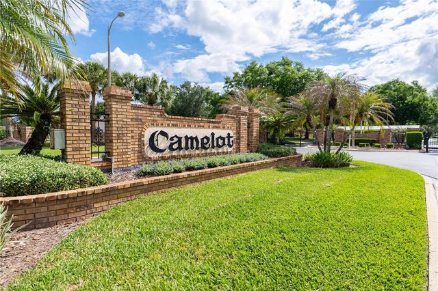 2082 CAMELOT BOULEVARD, St Cloud, FL 34772