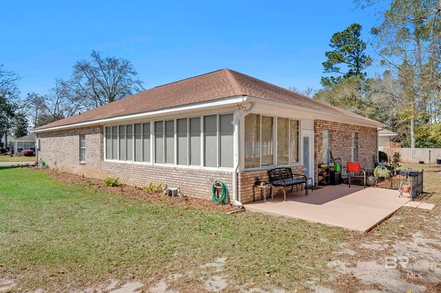 129 Mark Twain Loop, Foley, AL 36535
