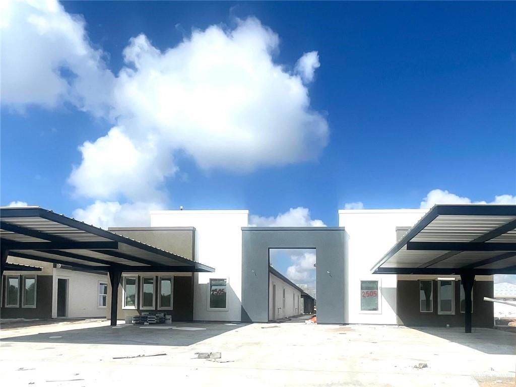 2509 S Hilltop Avenue, Edinburg, TX 78542