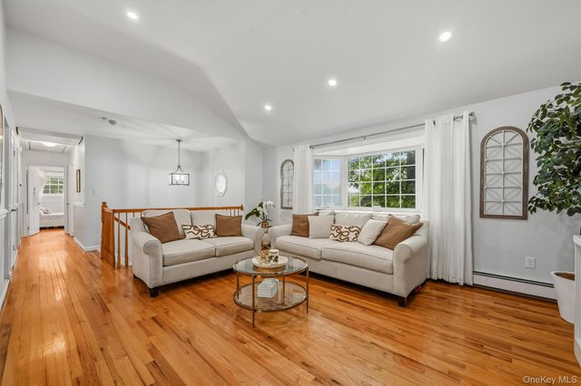 41 Forestdale Avenue, Monroe, NY 10950