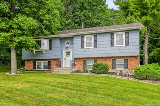 41 Forestdale Avenue, Monroe, NY 10950