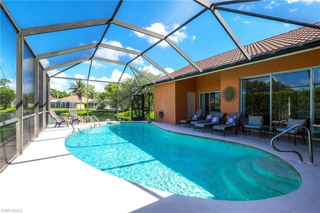 1951 Terrazzo LN, Naples, FL 34104
