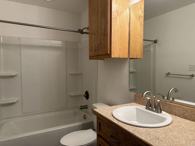 4955 Malvern Road, Hot Springs, AR 71901