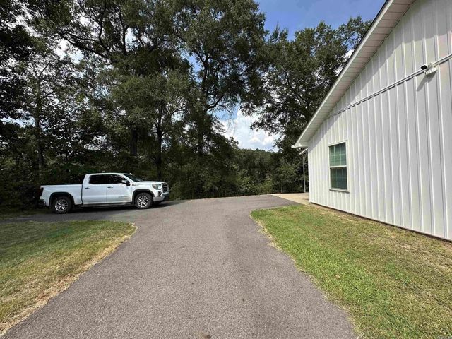 4955 Malvern Road, Hot Springs, AR 71901