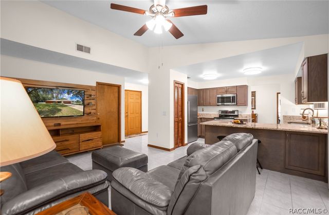 2250 W Huntington Drive, Beverly Hills, FL 34465