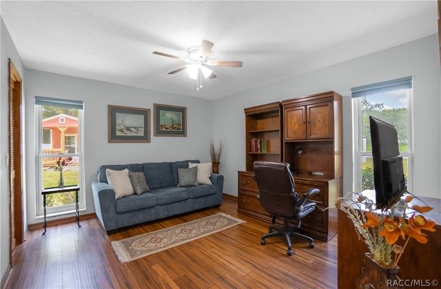 2250 W Huntington Drive, Beverly Hills, FL 34465