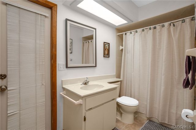 2250 W Huntington Drive, Beverly Hills, FL 34465