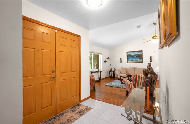2250 W Huntington Drive, Beverly Hills, FL 34465