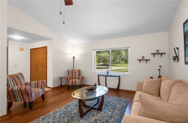 2250 W Huntington Drive, Beverly Hills, FL 34465