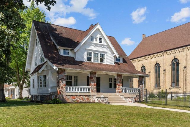 105 N STATE STREET, Chilton, WI 53014