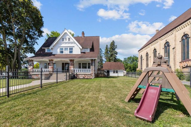 105 N STATE STREET, Chilton, WI 53014