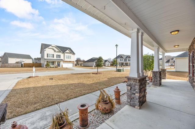 827 Solomon Drive, Jacksonville, NC 28546