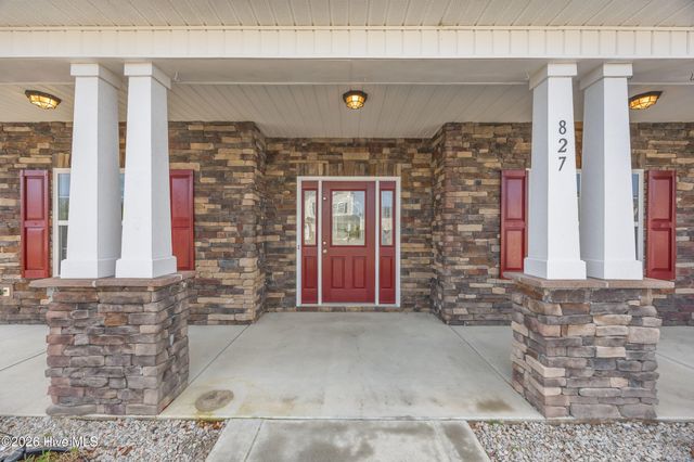 827 Solomon Drive, Jacksonville, NC 28546