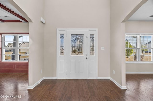 827 Solomon Drive, Jacksonville, NC 28546