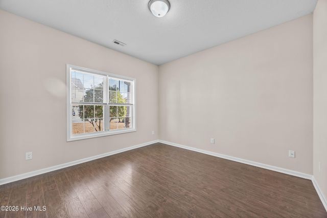 827 Solomon Drive, Jacksonville, NC 28546