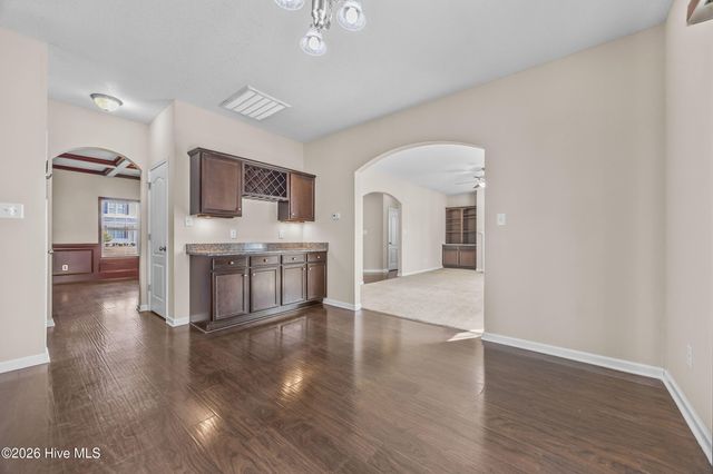 827 Solomon Drive, Jacksonville, NC 28546