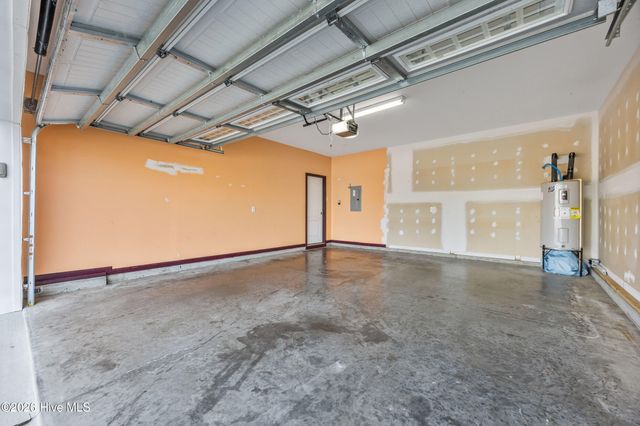 827 Solomon Drive, Jacksonville, NC 28546