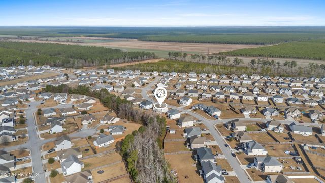 827 Solomon Drive, Jacksonville, NC 28546