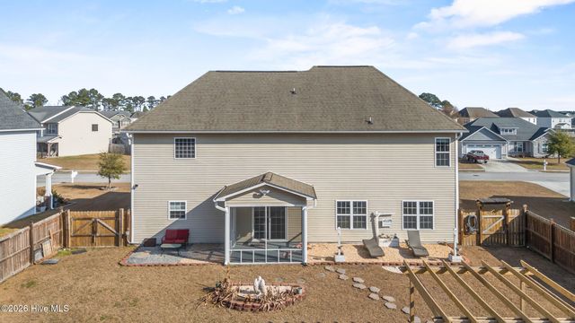 827 Solomon Drive, Jacksonville, NC 28546