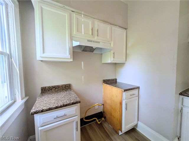 11302 Parkview Avenue, Cleveland, OH 44104