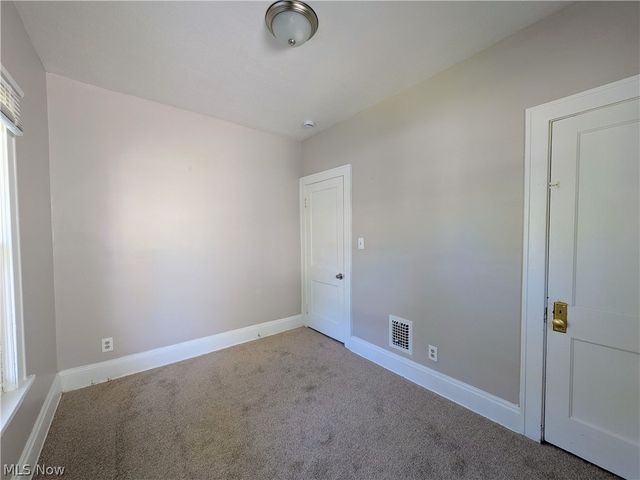 11302 Parkview Avenue, Cleveland, OH 44104