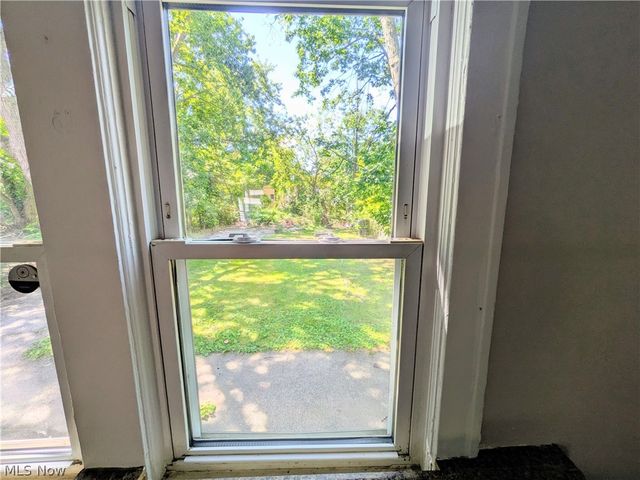 11302 Parkview Avenue, Cleveland, OH 44104