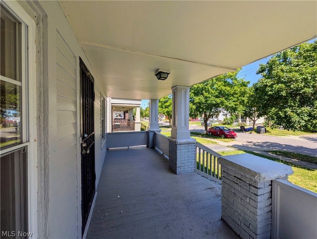11302 Parkview Avenue, Cleveland, OH 44104
