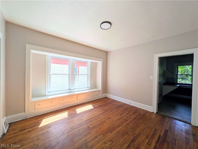 11302 Parkview Avenue, Cleveland, OH 44104