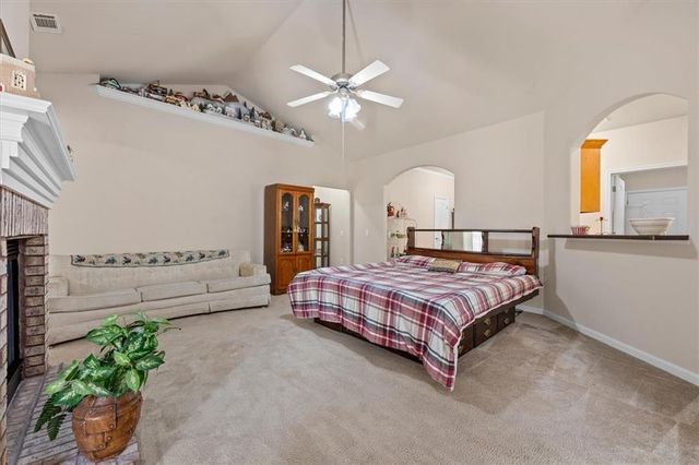 311 Crossroads Drive, Social Circle, GA 30025
