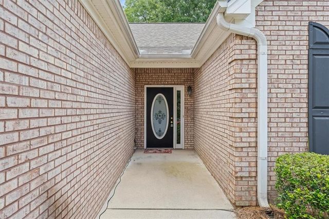 311 Crossroads Drive, Social Circle, GA 30025