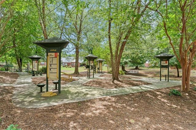 311 Crossroads Drive, Social Circle, GA 30025