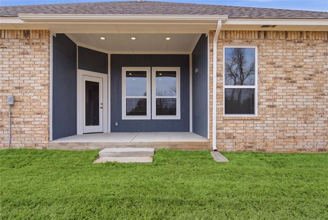 11161 Black Lion Court, Blanchard, OK 73010