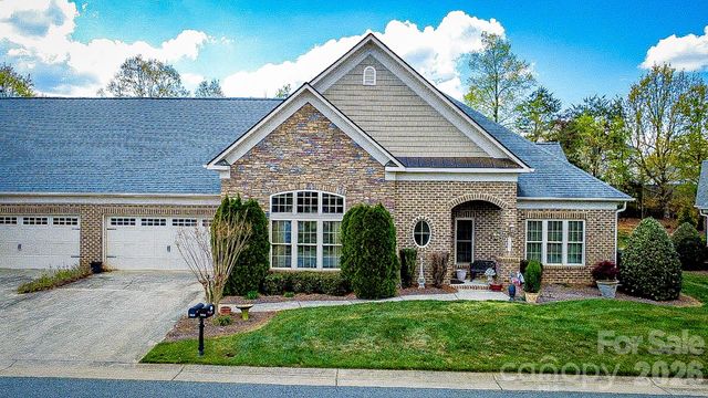 5416 Ggo Drive, Greensboro, NC 27406