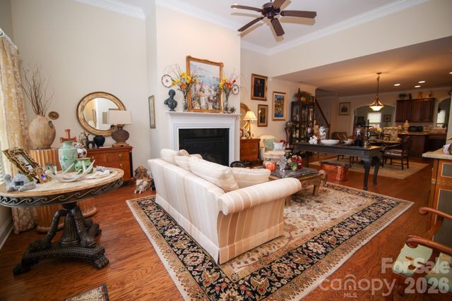 5416 Ggo Drive, Greensboro, NC 27406