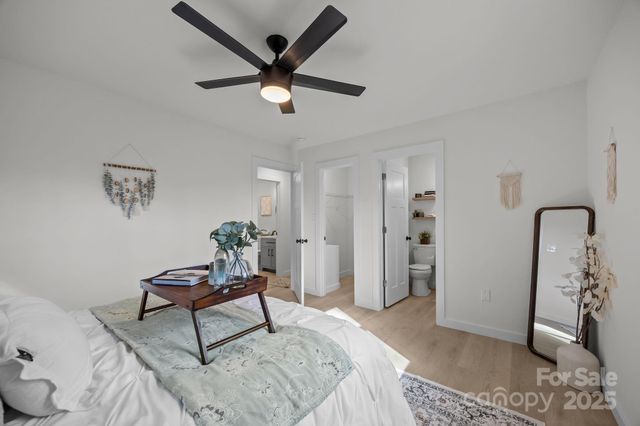 242 Moody Cove Road, Weaverville, NC 28787