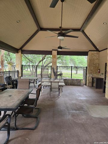 516 CIELO VIS, Canyon Lake, TX 78133