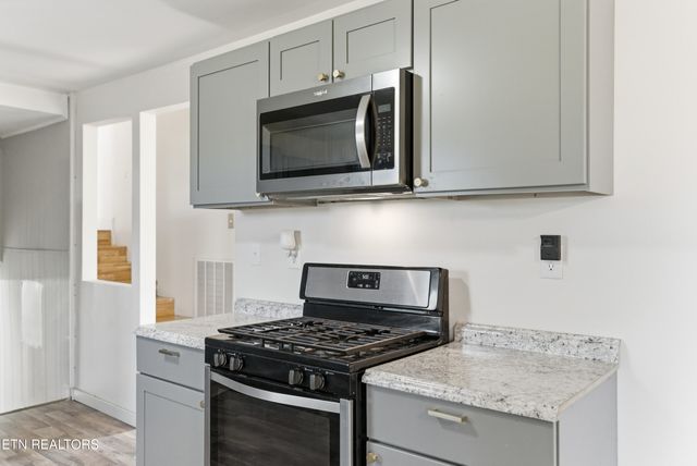 444 Island Ford Rd, Lancing, TN 37770