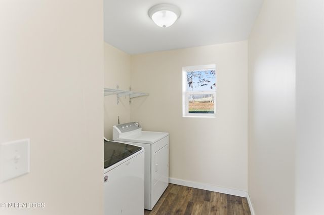 444 Island Ford Rd, Lancing, TN 37770