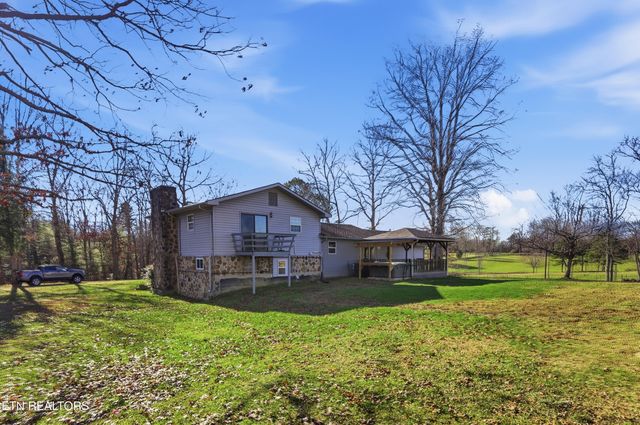 444 Island Ford Rd, Lancing, TN 37770