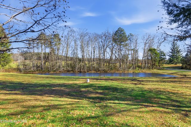 444 Island Ford Rd, Lancing, TN 37770