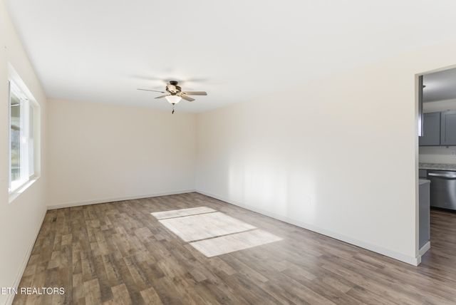 444 Island Ford Rd, Lancing, TN 37770