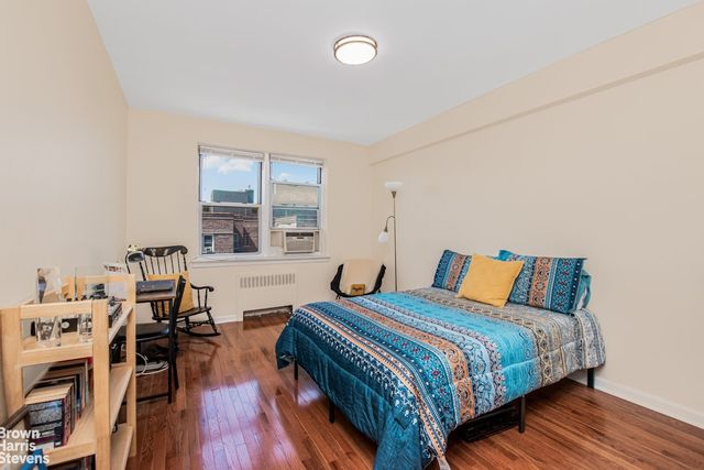 2711 Henry Hudson Pkwy Apt 7H, New York City, NY 10463