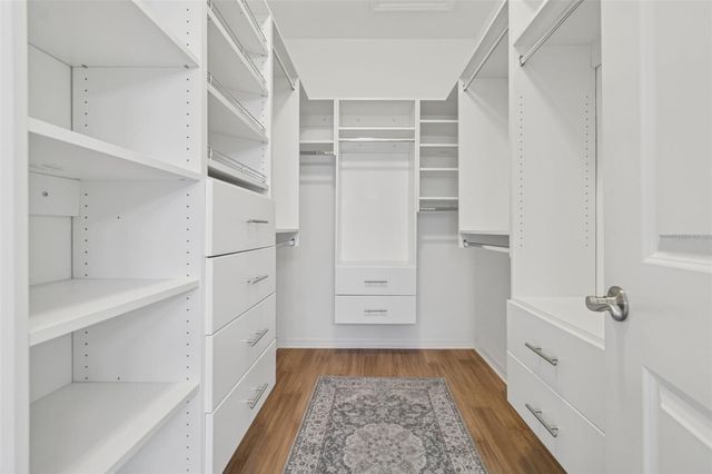 8213 BARNSIDE VIEW LANE, Gibsonton, FL 33534