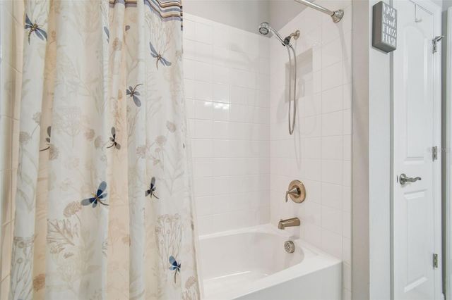 8213 BARNSIDE VIEW LANE, Gibsonton, FL 33534