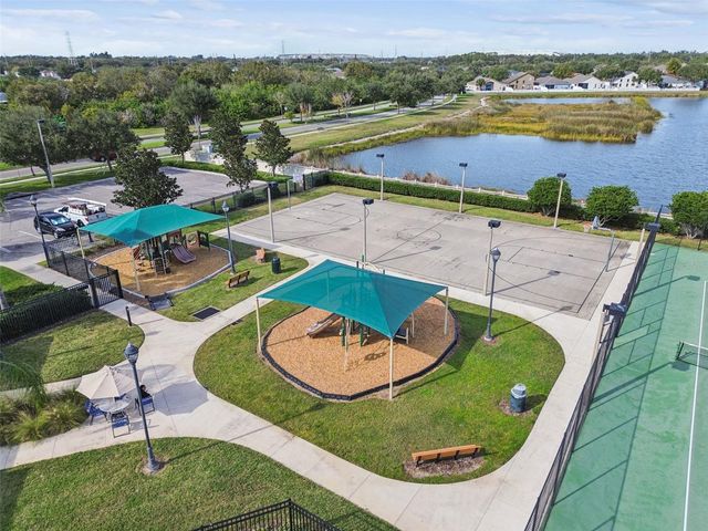 8213 BARNSIDE VIEW LANE, Gibsonton, FL 33534