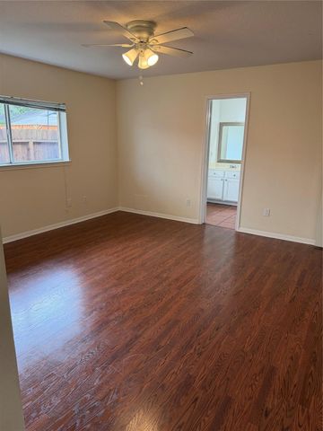 2314 Clear Ridge Drive Drive, Houston, TX 77339