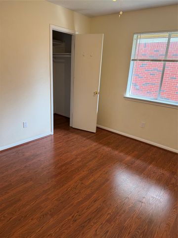 2314 Clear Ridge Drive Drive, Houston, TX 77339