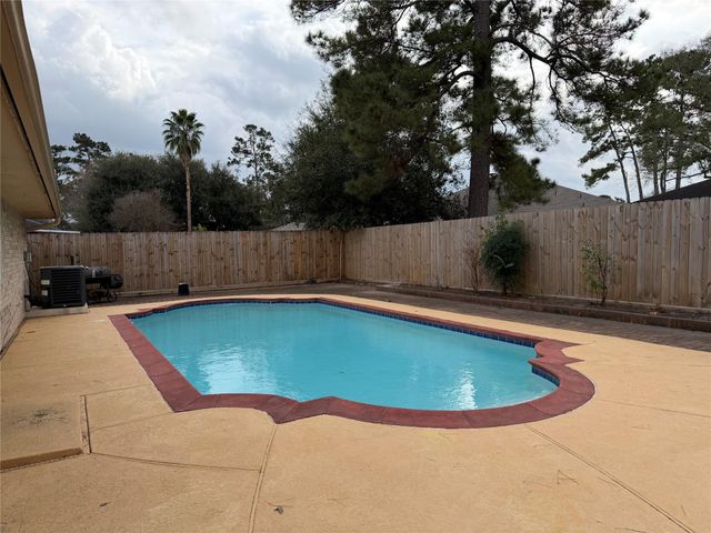 2314 Clear Ridge Drive Drive, Houston, TX 77339