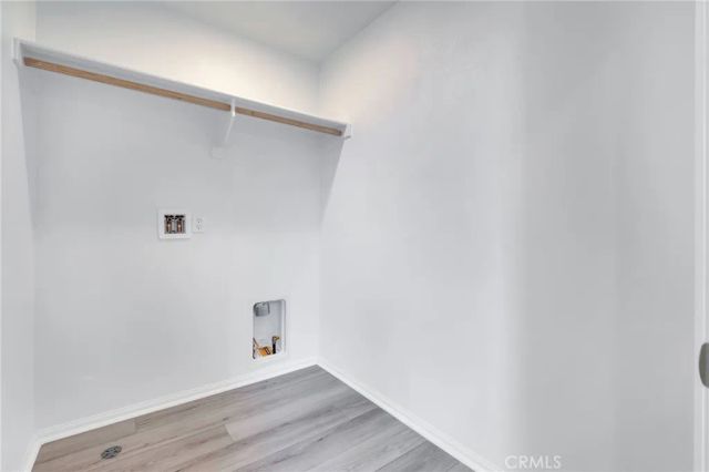 212 Farley Ln, Pomona, CA 91767