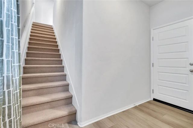 212 Farley Ln, Pomona, CA 91767